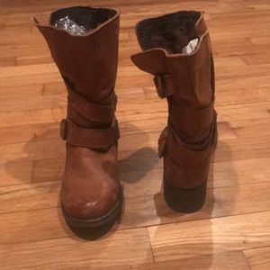 STEVE MADDEN BREWZZER BOOTIES